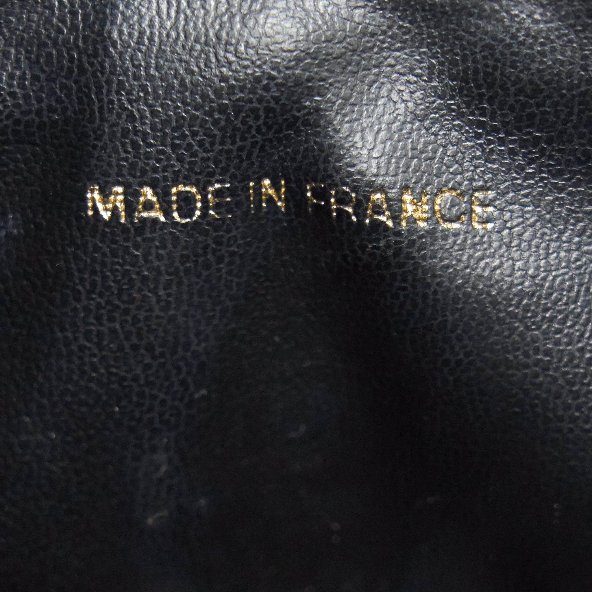 CHANEL VINTAGE VANITY CASE CAVIAR BLACK GHW