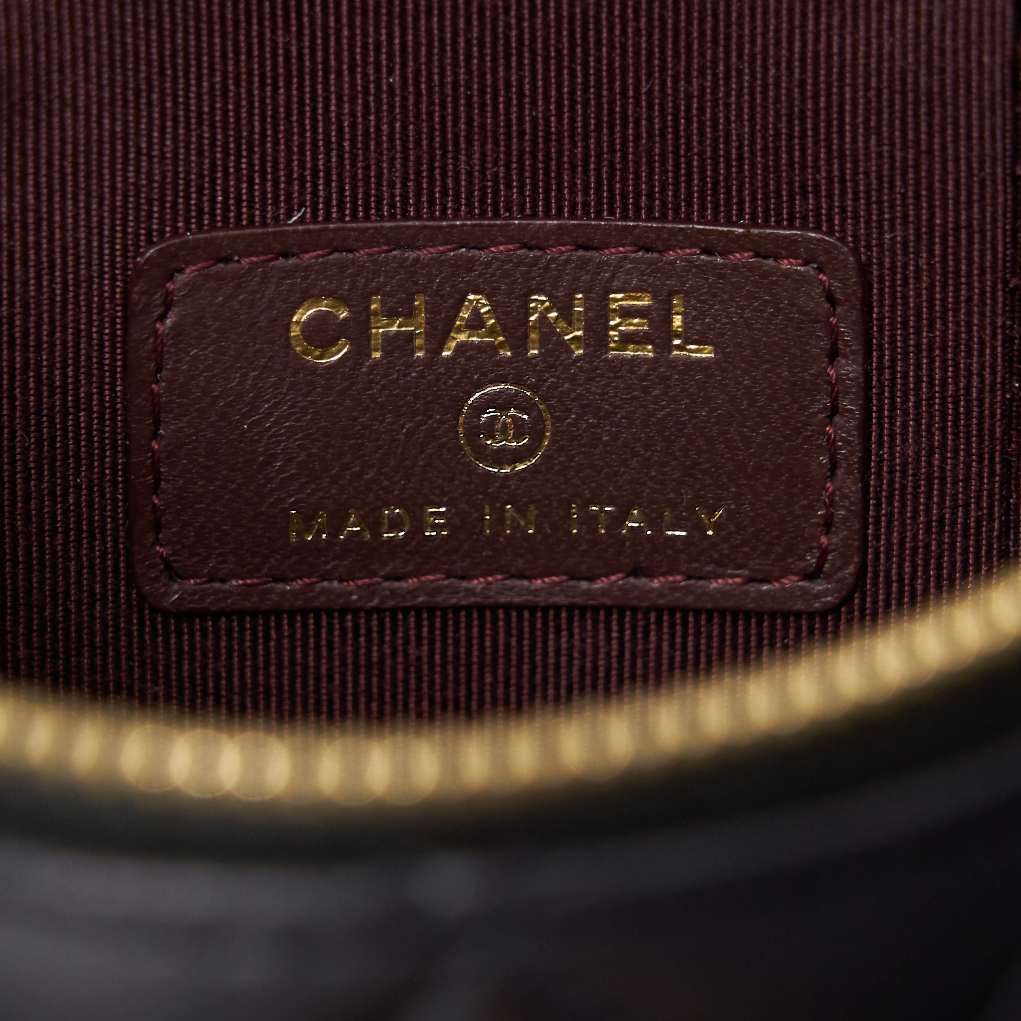 CHANEL 21C LONG VANITY WITH CHAIN LAMBSKIN BLACK WITH LGHW