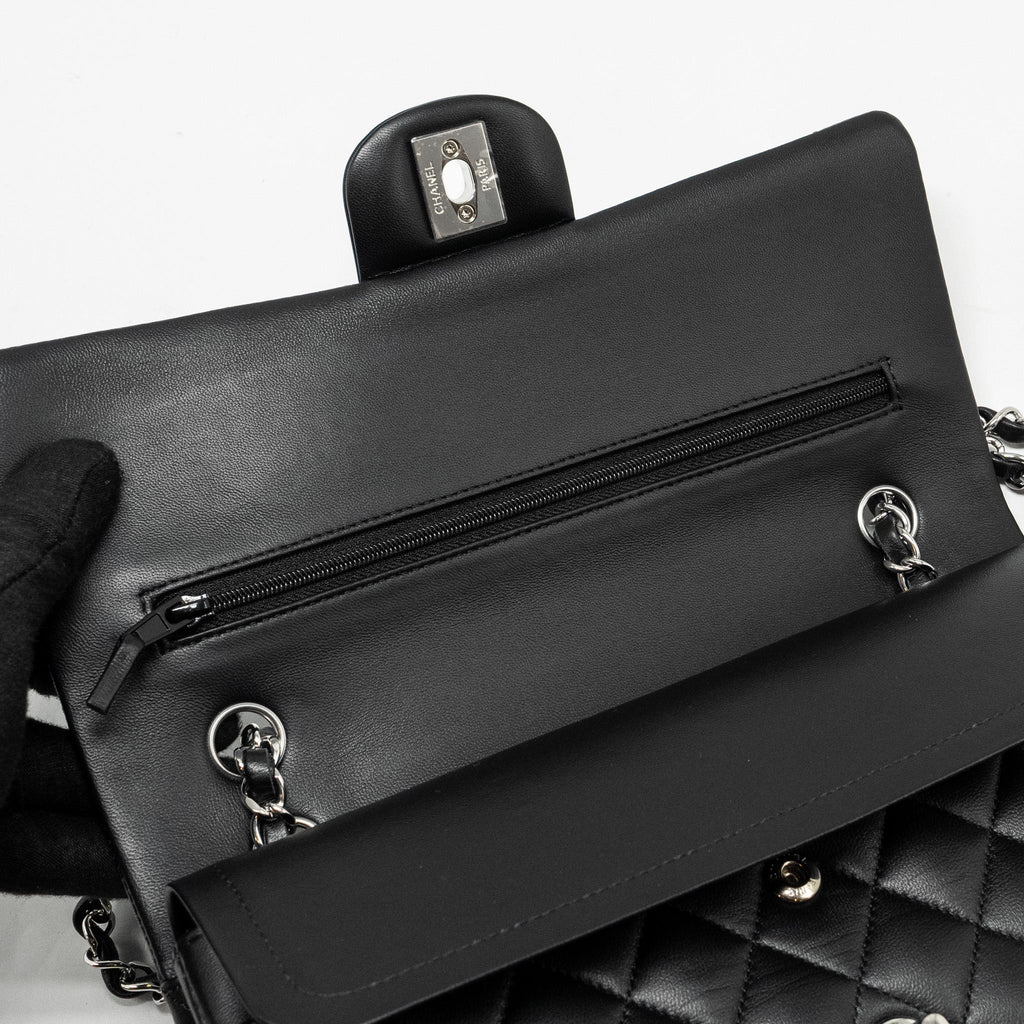 CHANEL MEDIUM CLASSIC DOUBLE FLAP BAG LAMBSKIN BLACK SHW (MICROCHIP)