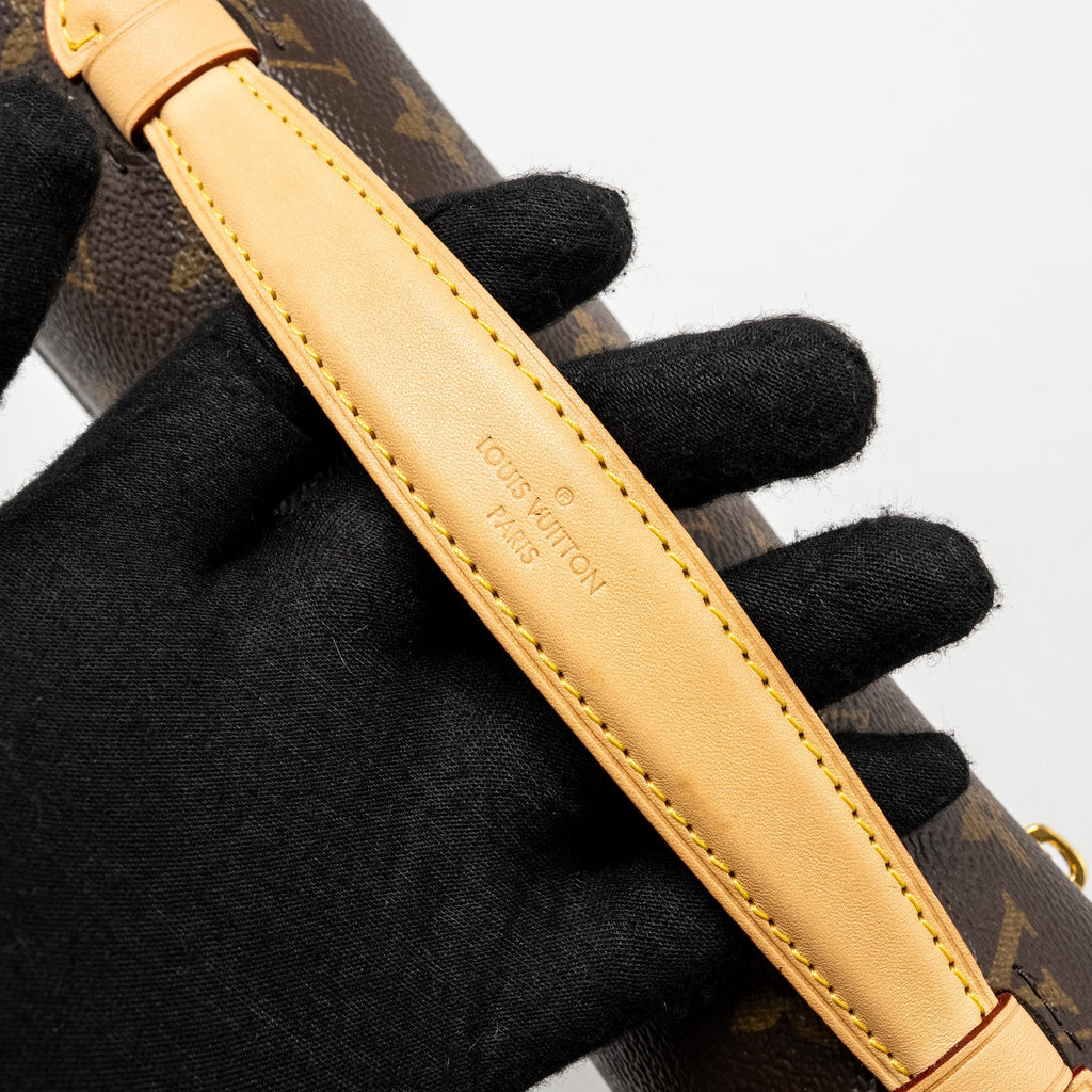 LOUIS VUITTON POCHETTE MÉTIS MONOGRAM CANVAS GHW