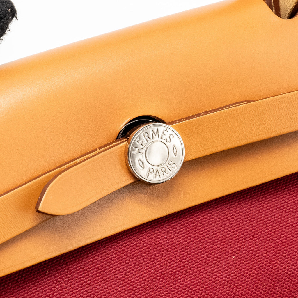 HERMES HERBAG 31 ZIP BAG CANVAS/HUNTER LEATHER RED SHW