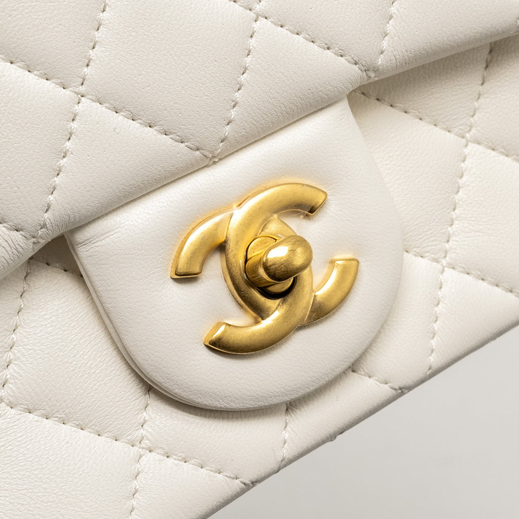 CHANEL PEARL CRUSH MINI SQUARE LAMBSKIN WHITE GHW (MICROCHIP)