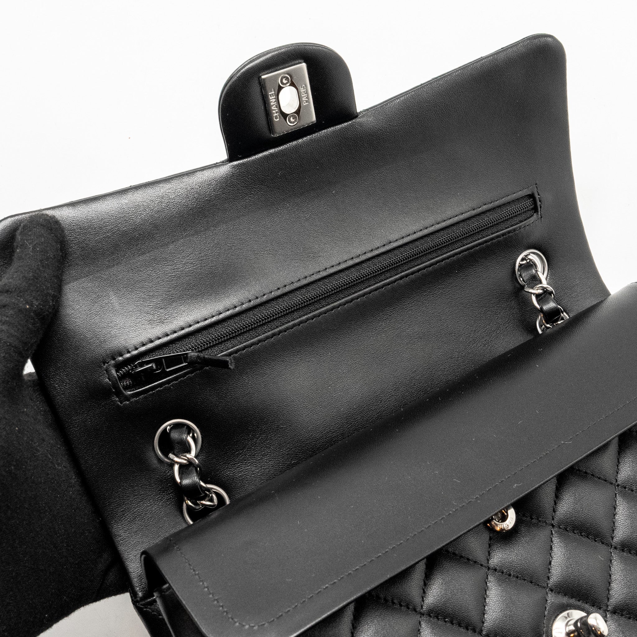 CHANEL MEDIUM CLASSIC DOUBLE FLAP BAG LAMBSKIN BLACK SHW (MICROCHIP)