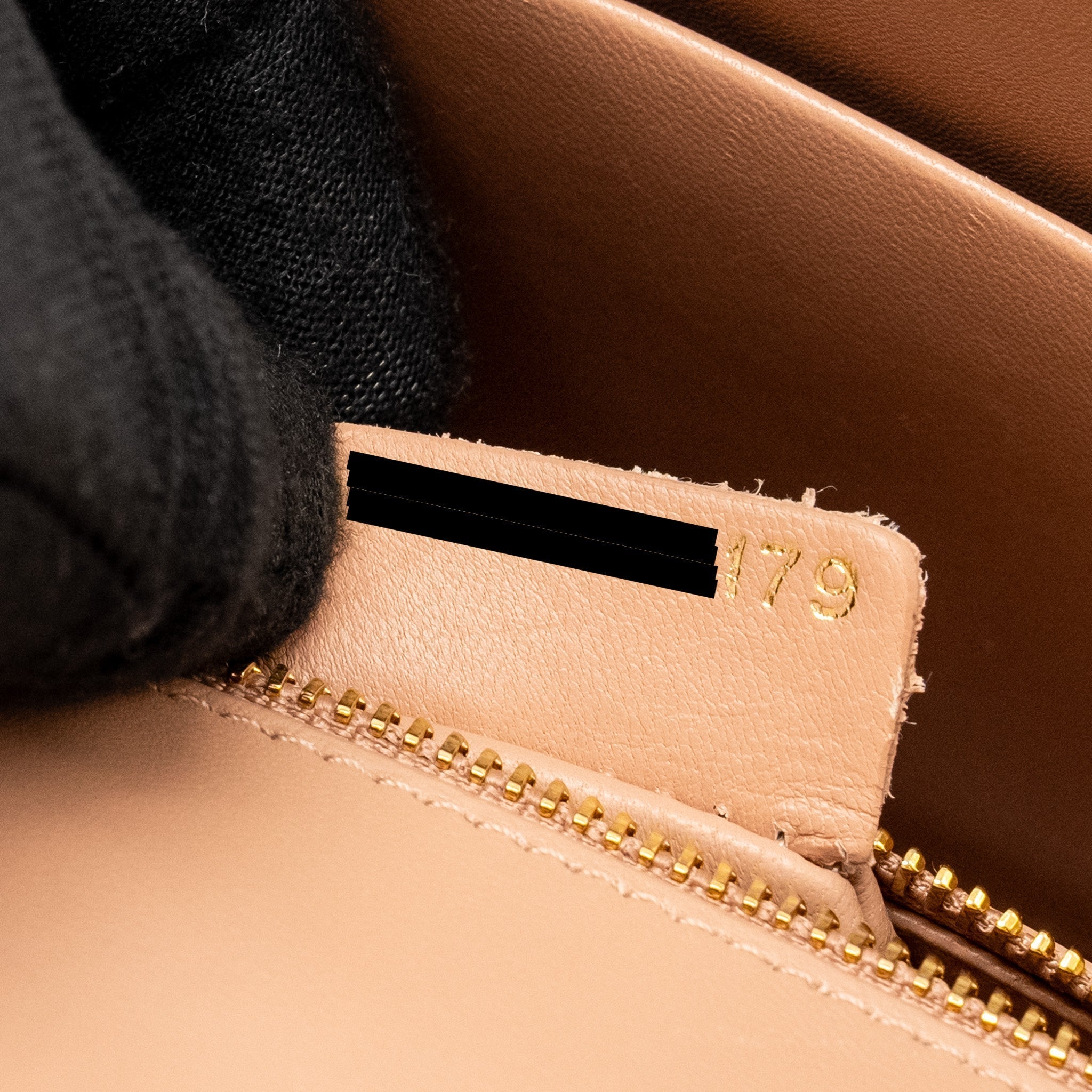 DIOR 30 MONTAIGNE MEDIUM FLAP BAG CALFSKIN LIGHT PINK GHW