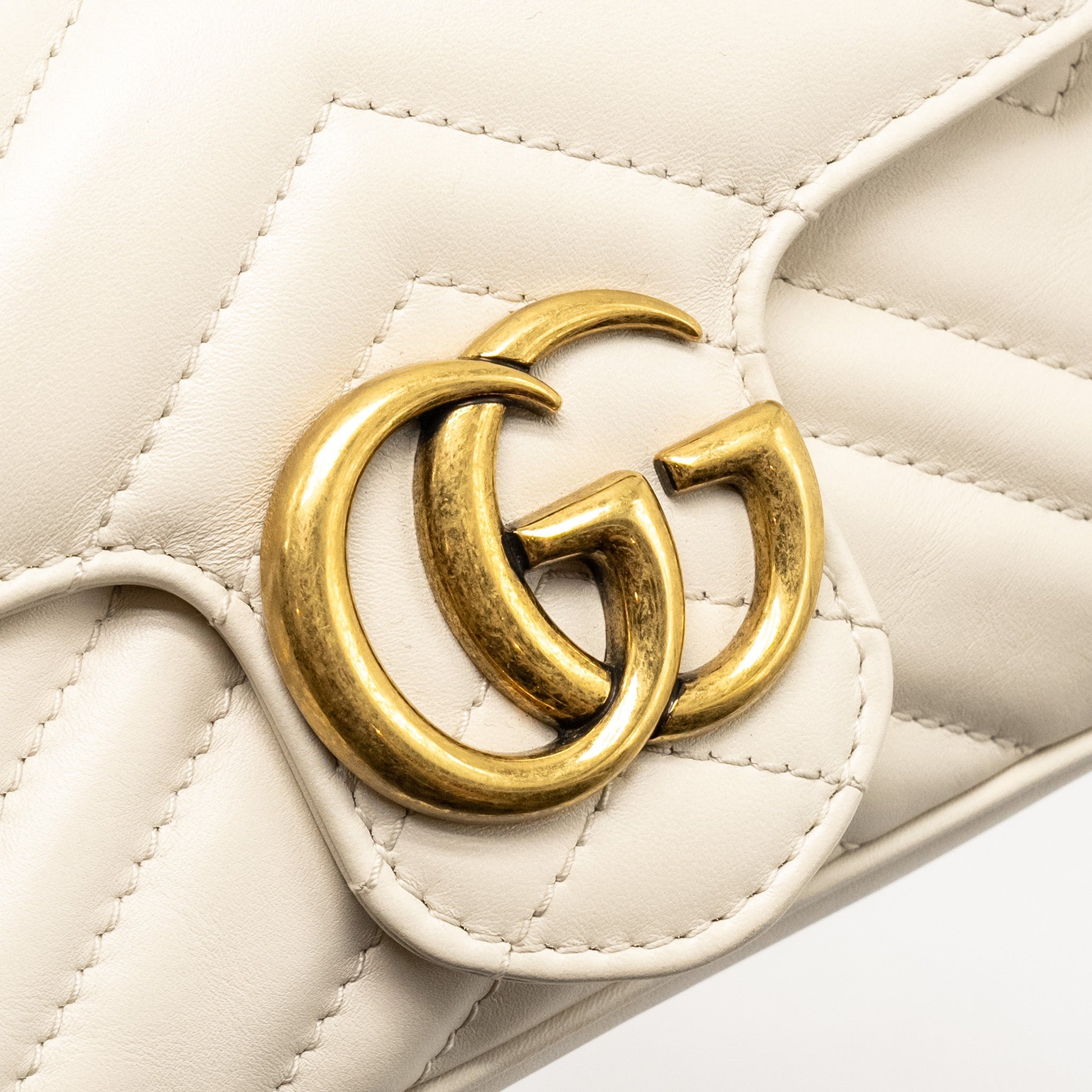 GUCCI GG MARMONT SUPER MINI CALFSKIN WHITE GHW