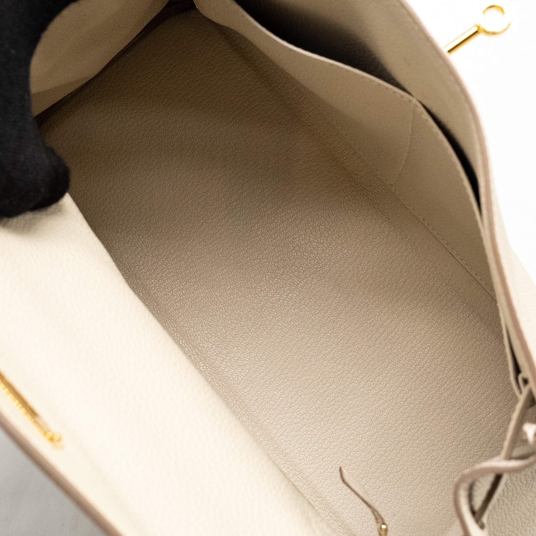 HERMES KELLY 28 TOGO CRAIE GHW